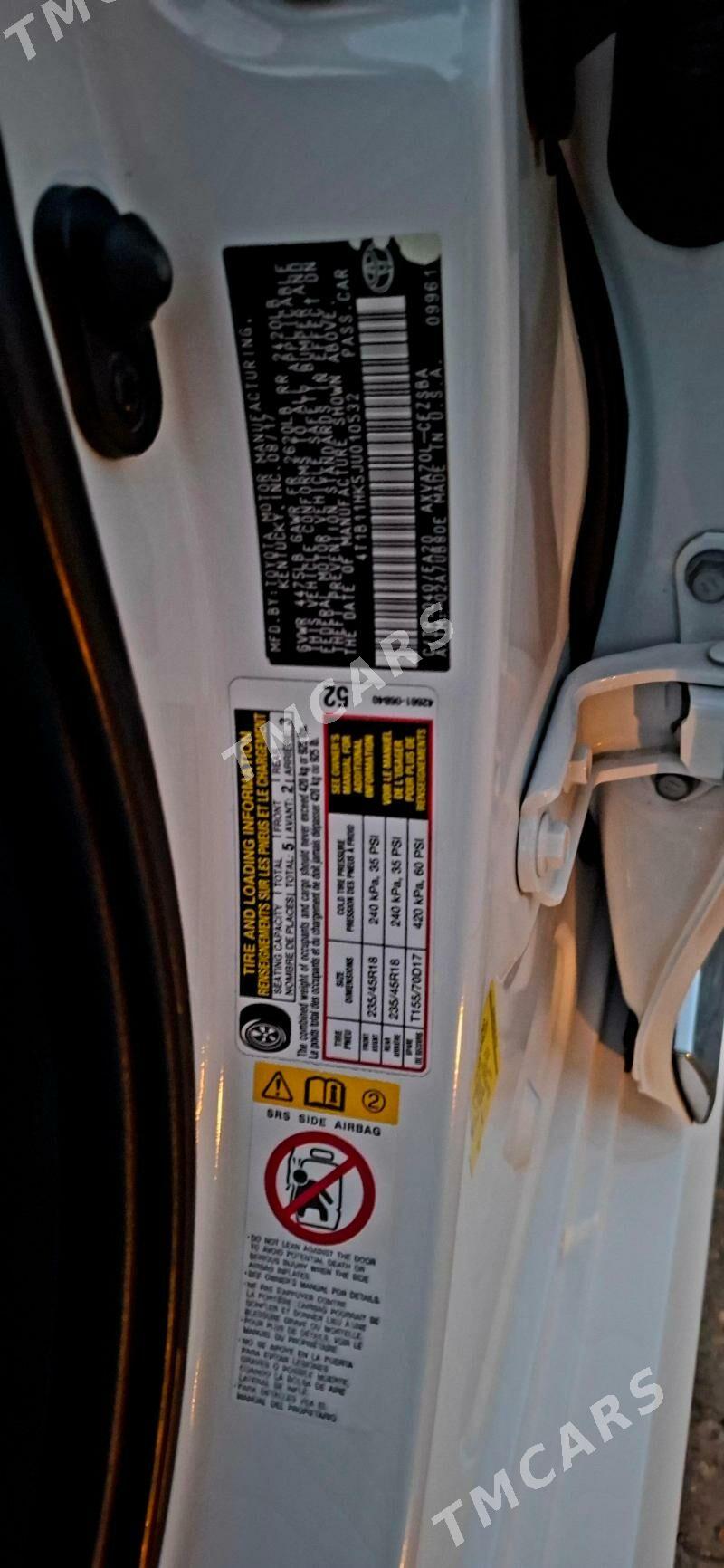 Toyota Camry 2018 - 355 000 TMT - Туркменбаши - img 8