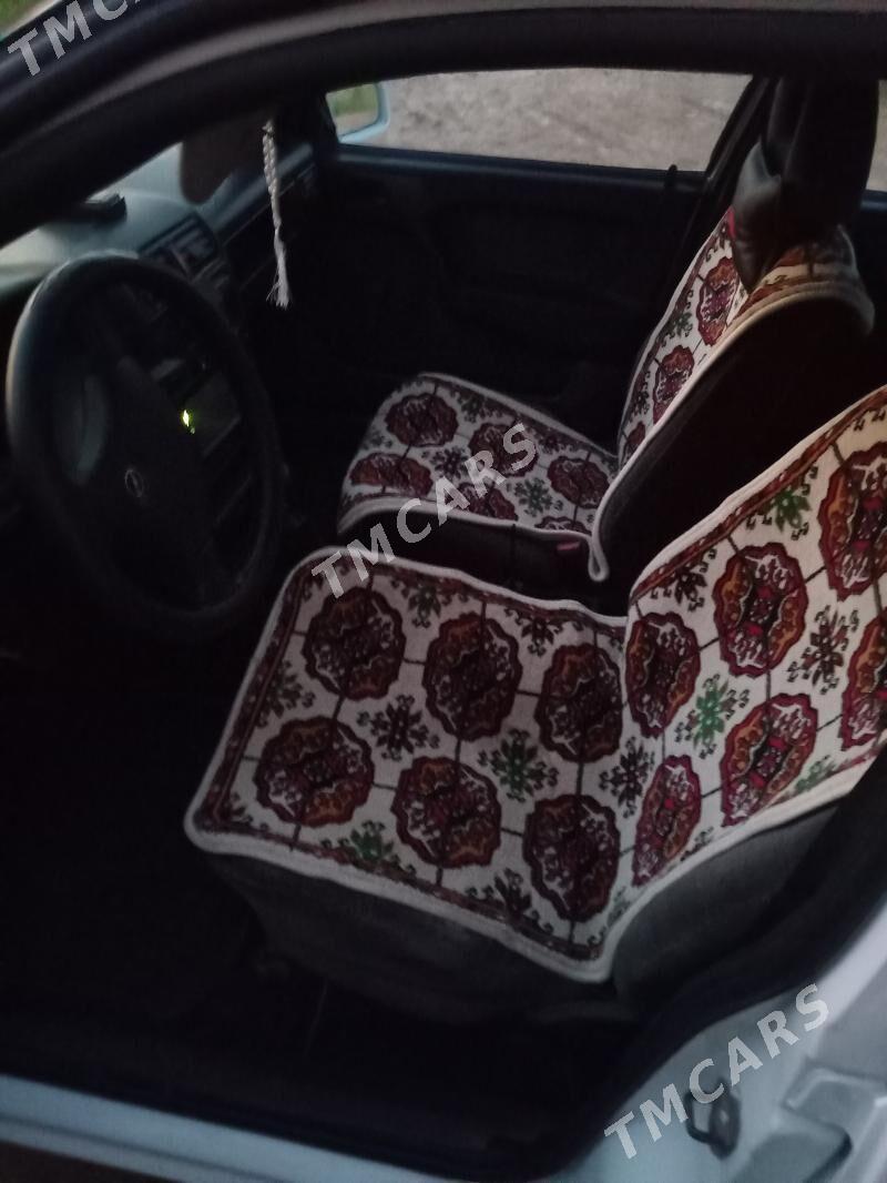 Opel Vectra 1992 - 40 000 TMT - Гурбансолтан Едже - img 6