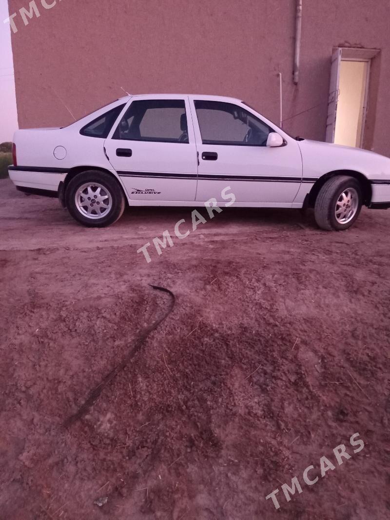 Opel Vectra 1992 - 40 000 TMT - Гурбансолтан Едже - img 4