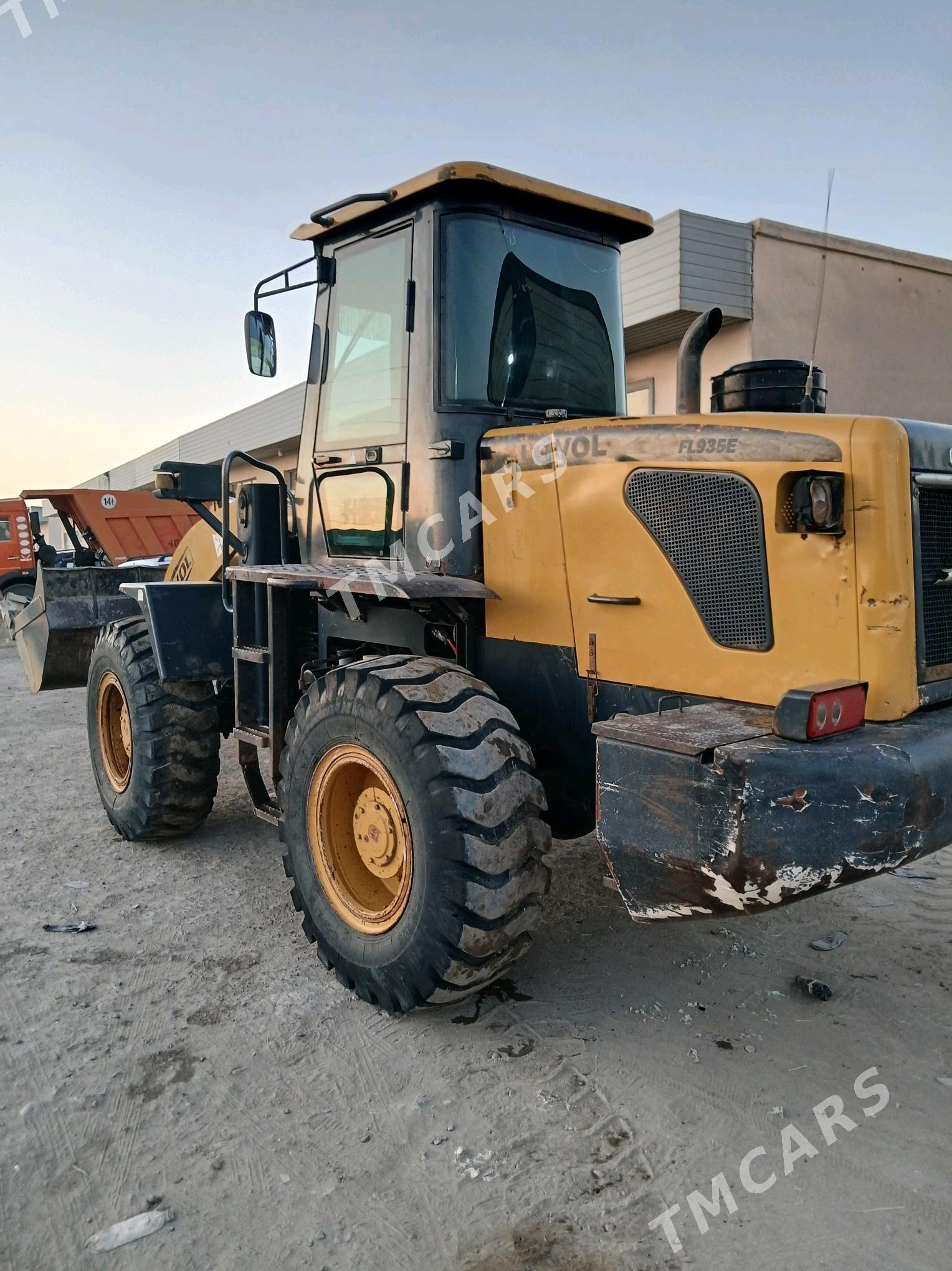 XCMG LW300F 2011 - 320 000 TMT - Daşoguz - img 3