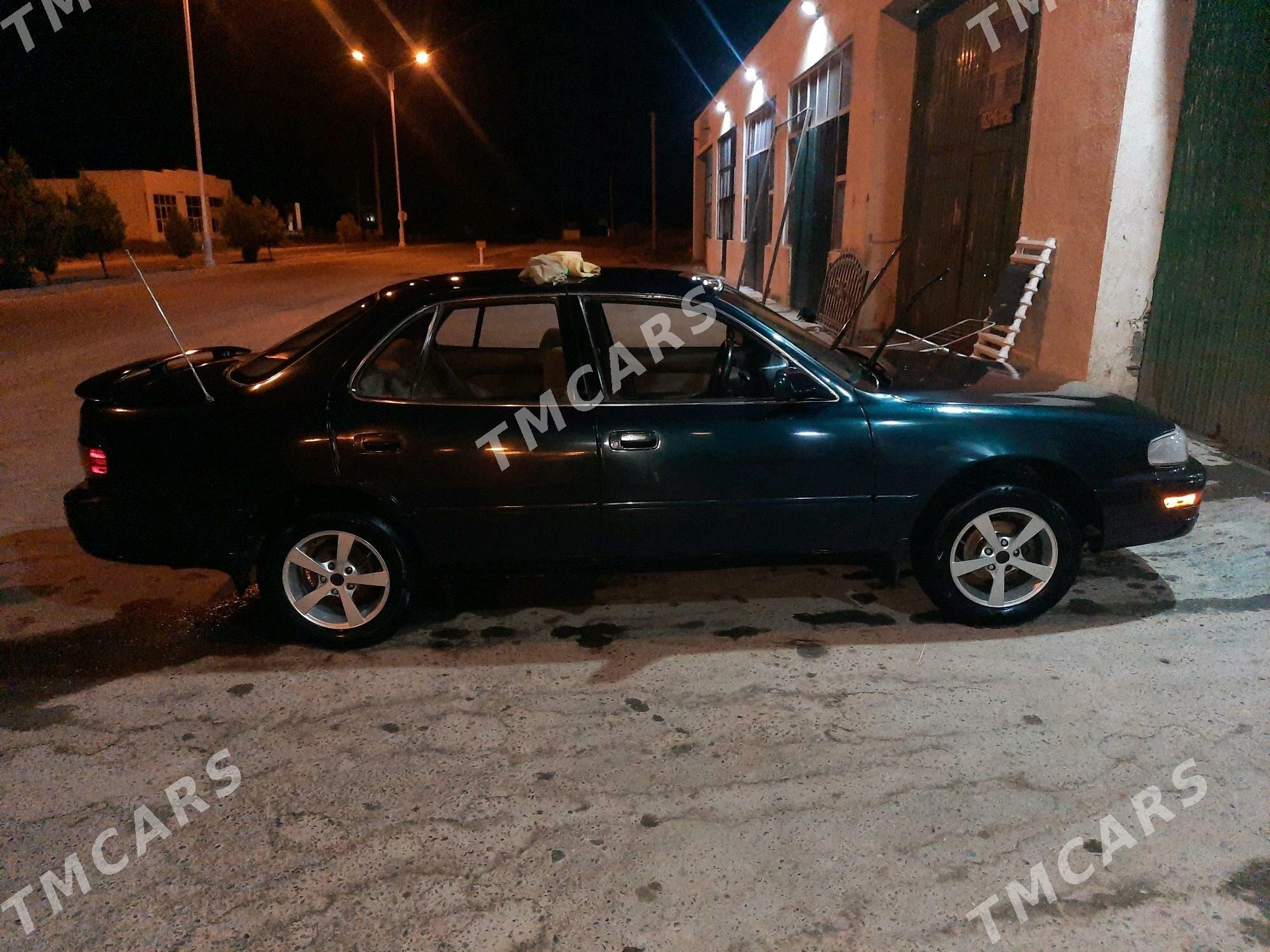Toyota Camry 1994 - 85 000 TMT - Dänew - img 4