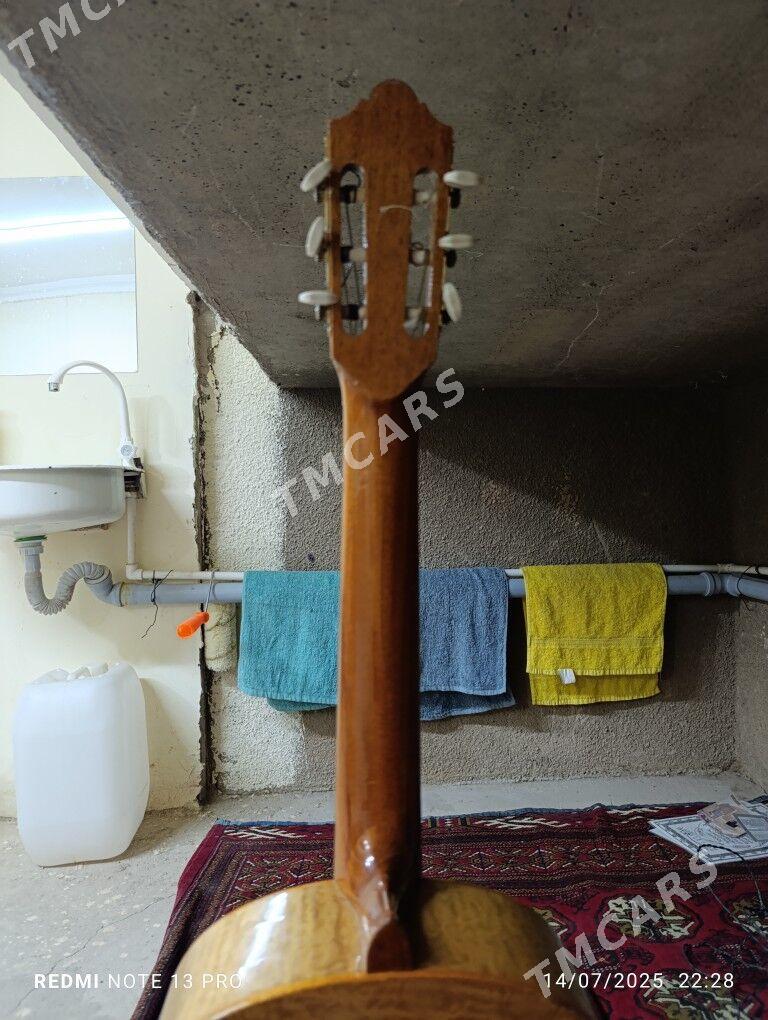 elektronik gitara - Серахс - img 2