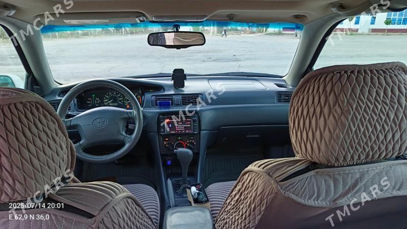 Toyota Camry 2001 - 145 000 TMT - Тагтабазар - img 2