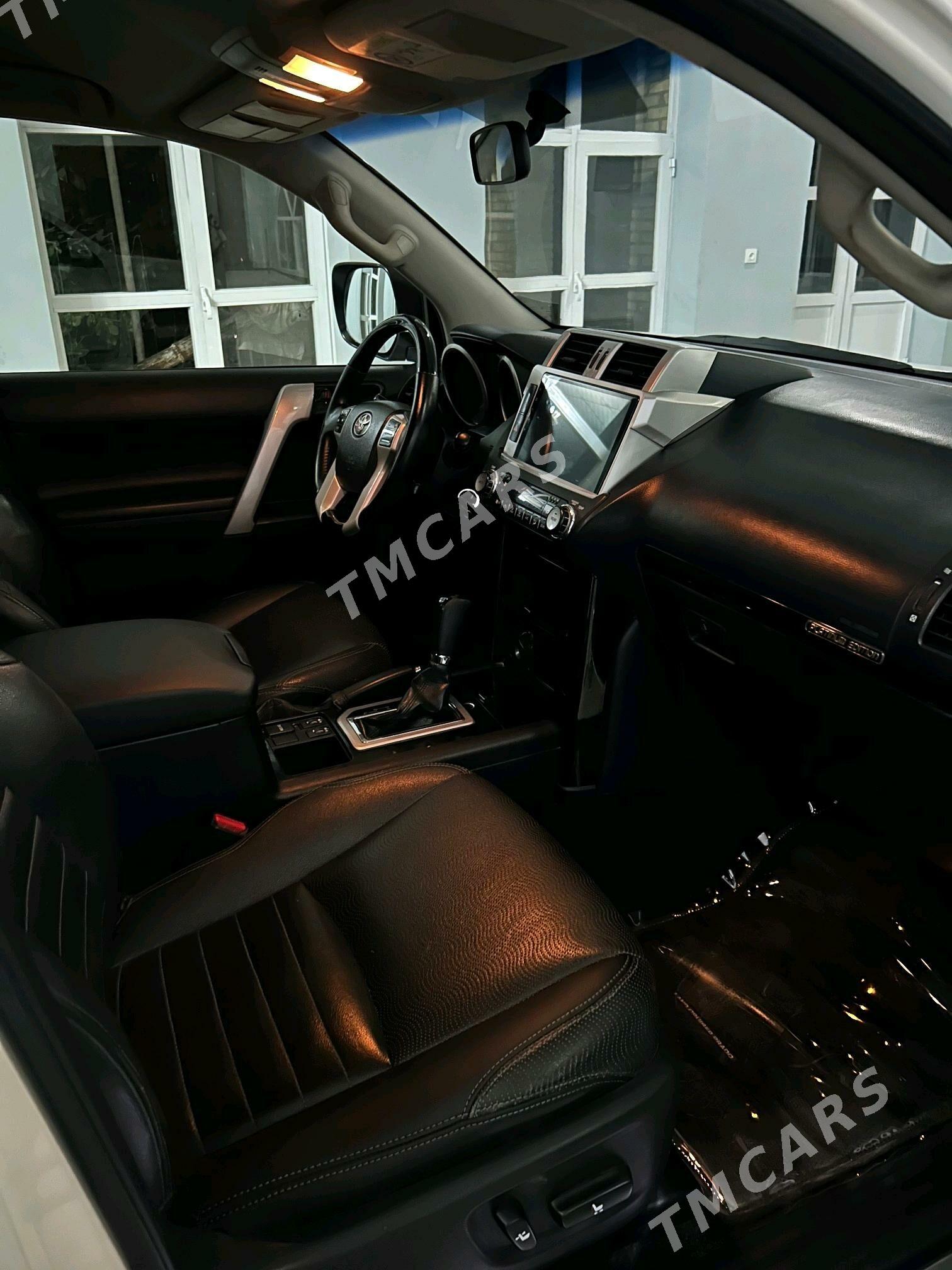 Toyota Land Cruiser Prado 2014 - 630 000 TMT - Türkmenabat - img 7
