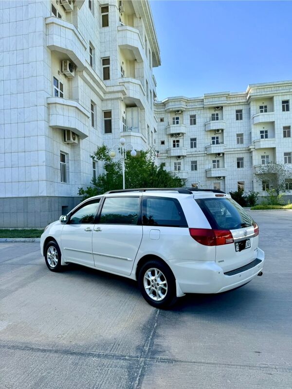 Toyota Sienna 2005 - 235 000 TMT - Aşgabat - img 5