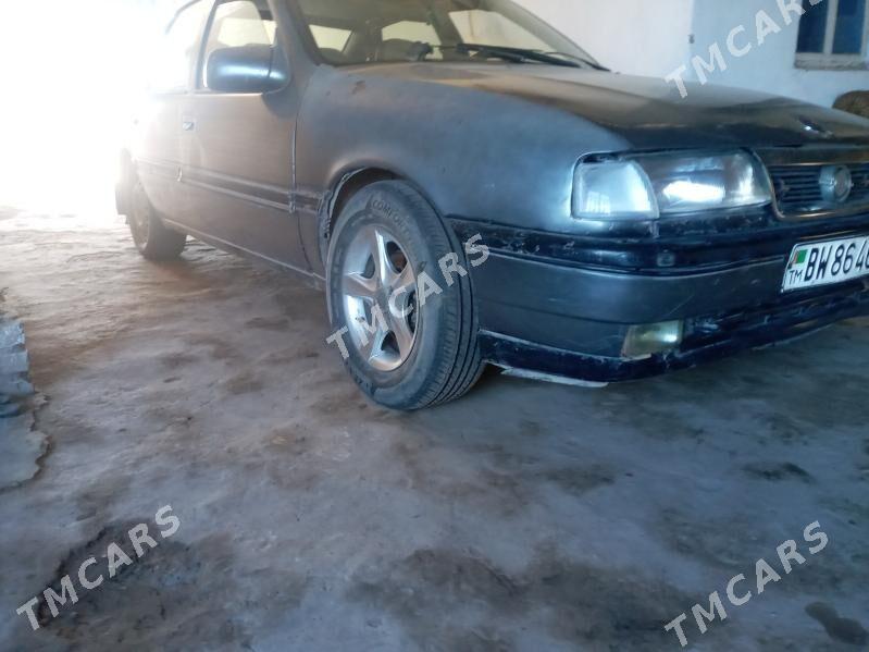 Opel Vectra 1991 - 20 000 TMT - Sakar - img 4