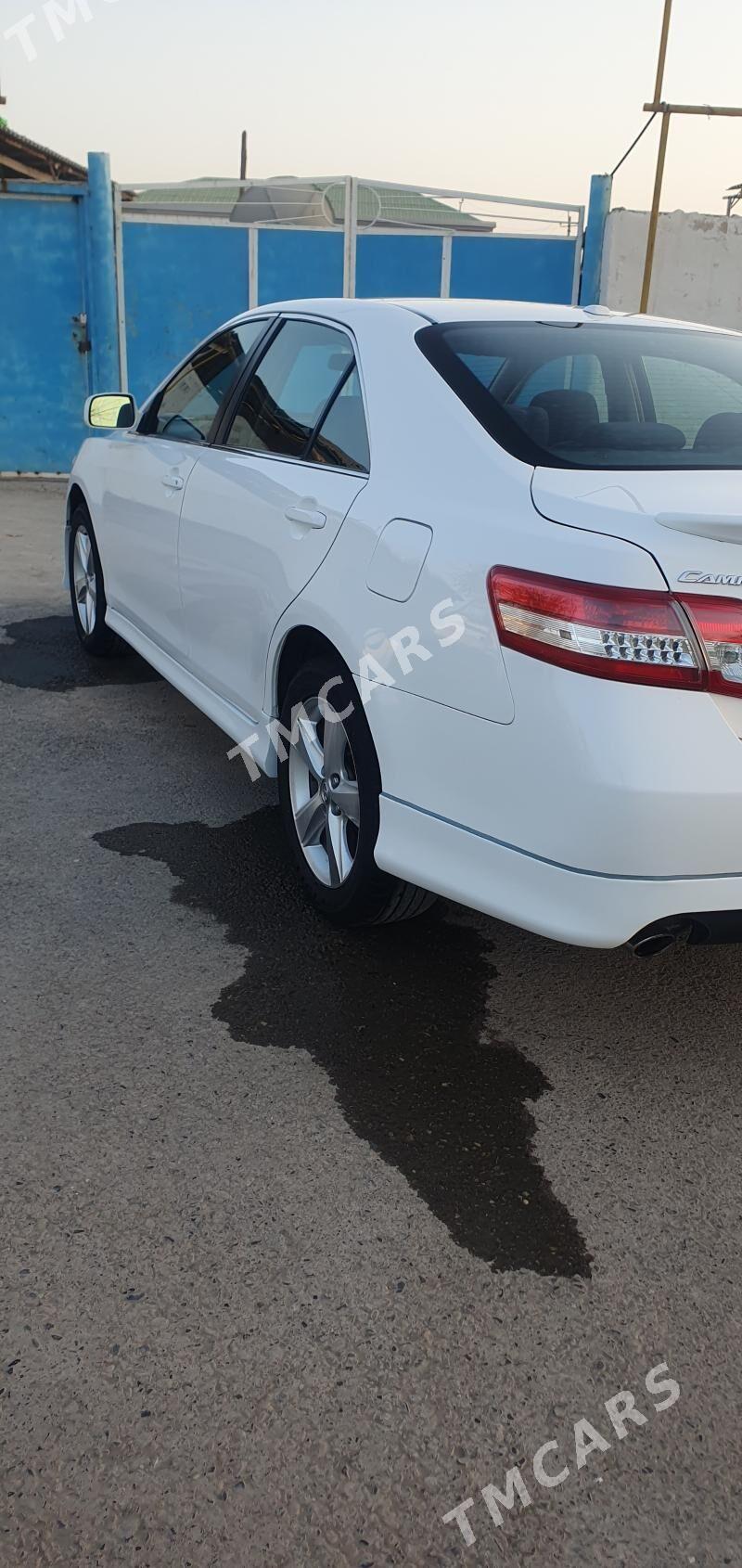Toyota Camry 2010 - 185 000 TMT - Tejen - img 2