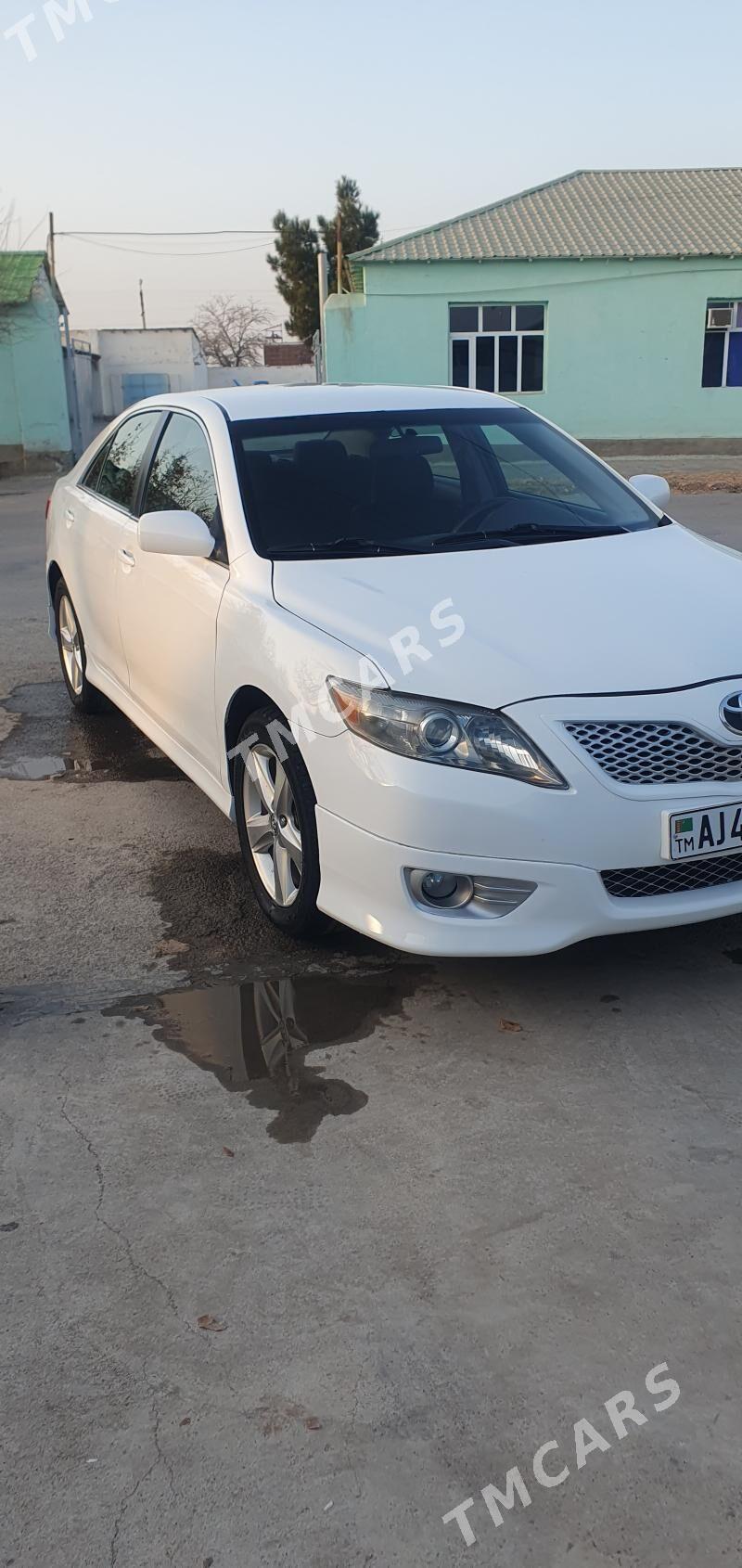 Toyota Camry 2010 - 185 000 TMT - Tejen - img 7