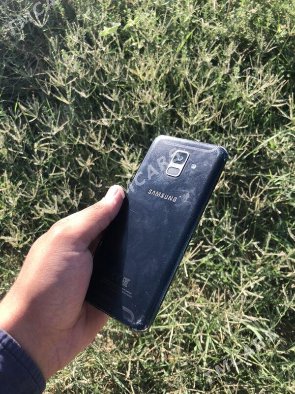 Samsung a6 - Bäherden - img 3