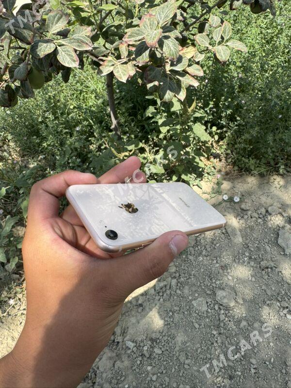 Iphone 8 - Bäherden - img 6