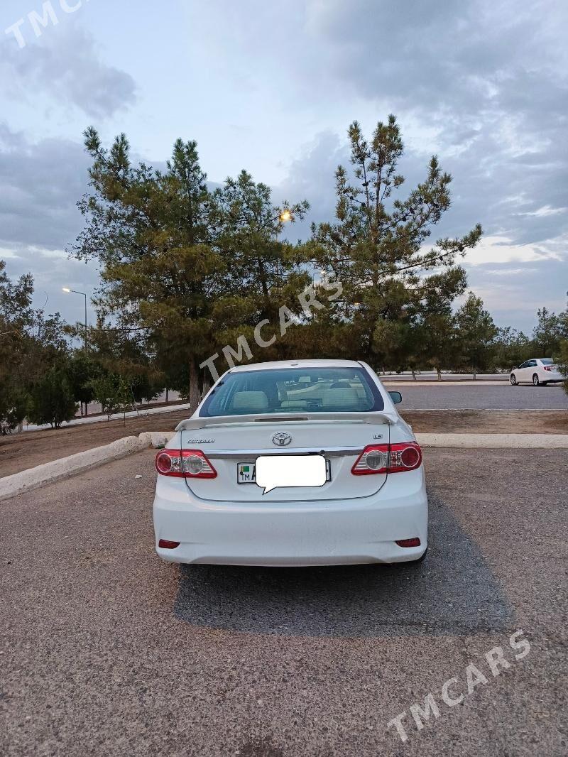Toyota Corolla 2011 - 165 000 TMT - Moskowskiý köç. (10 ýyl abadançylyk şaýoly) - img 4