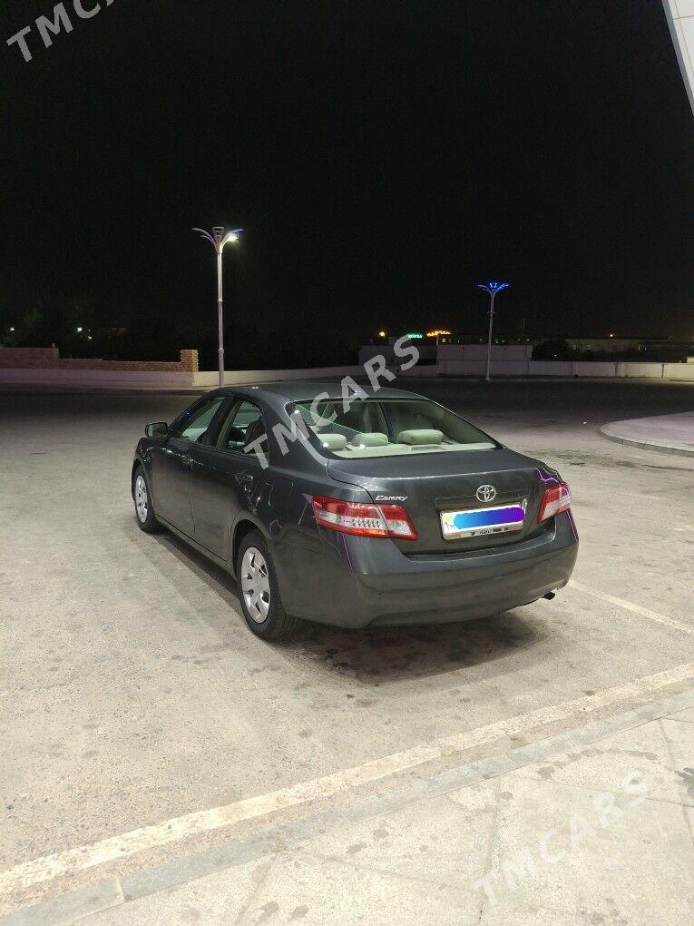 Toyota Camry 2010 - 190 000 TMT - Daşoguz - img 2