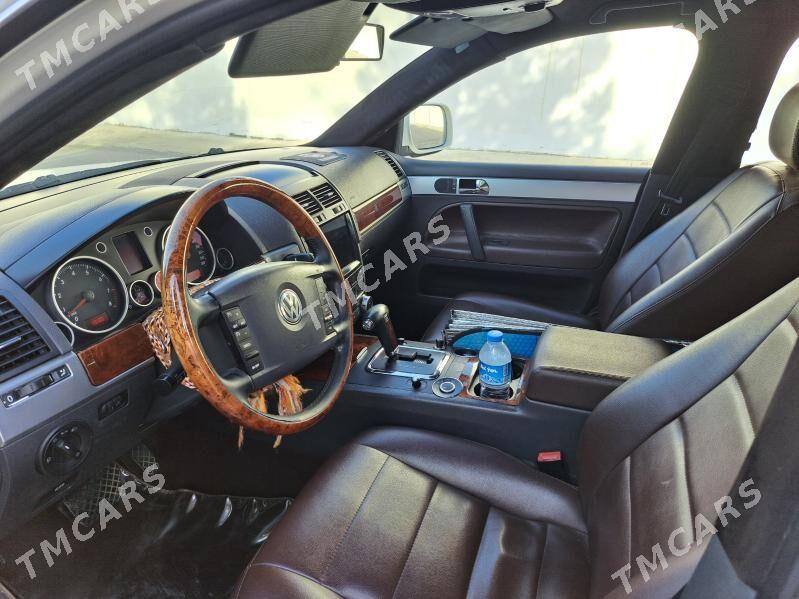 Volkswagen Touareg 2005 - 140 000 TMT - Aşgabat - img 2