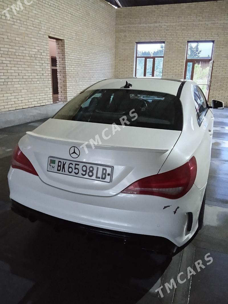 Mercedes-Benz C-Class 2013 - 310 000 TMT - Фарап - img 3