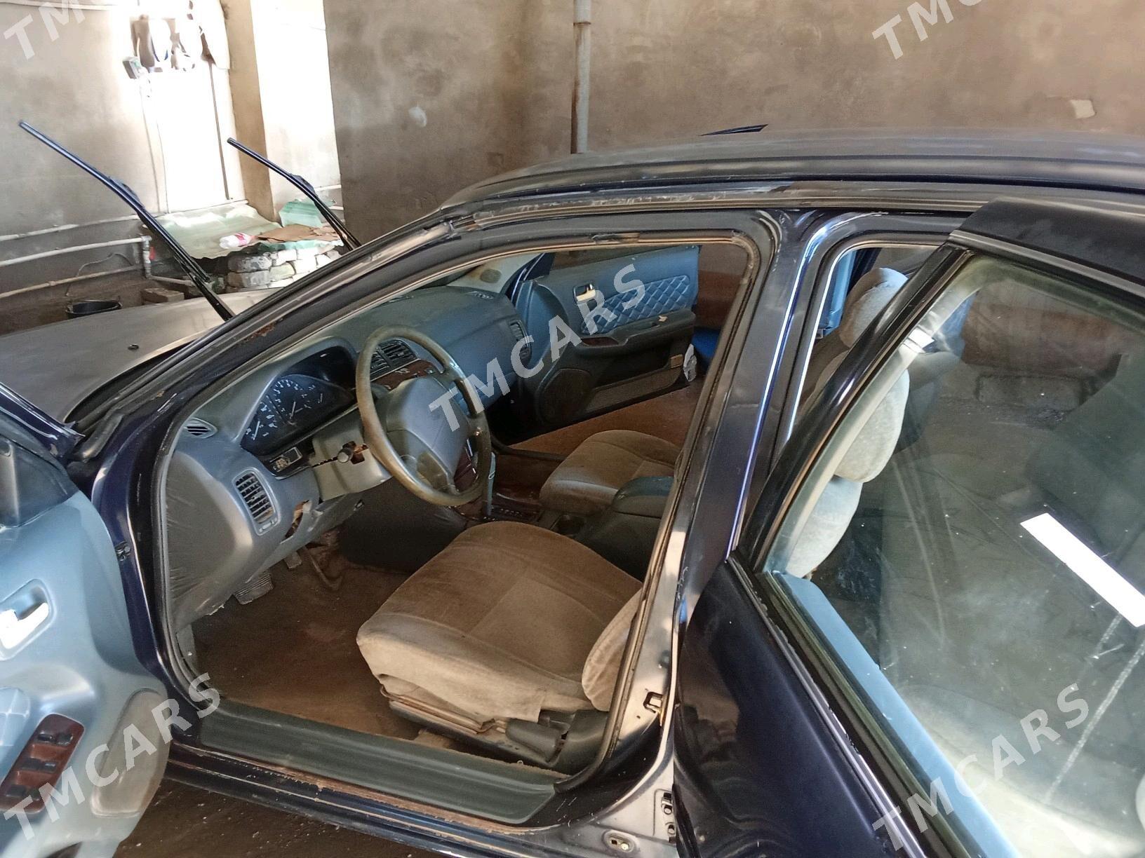 Nissan Cefiro 1998 - 20 000 TMT - Болдумсаз - img 2
