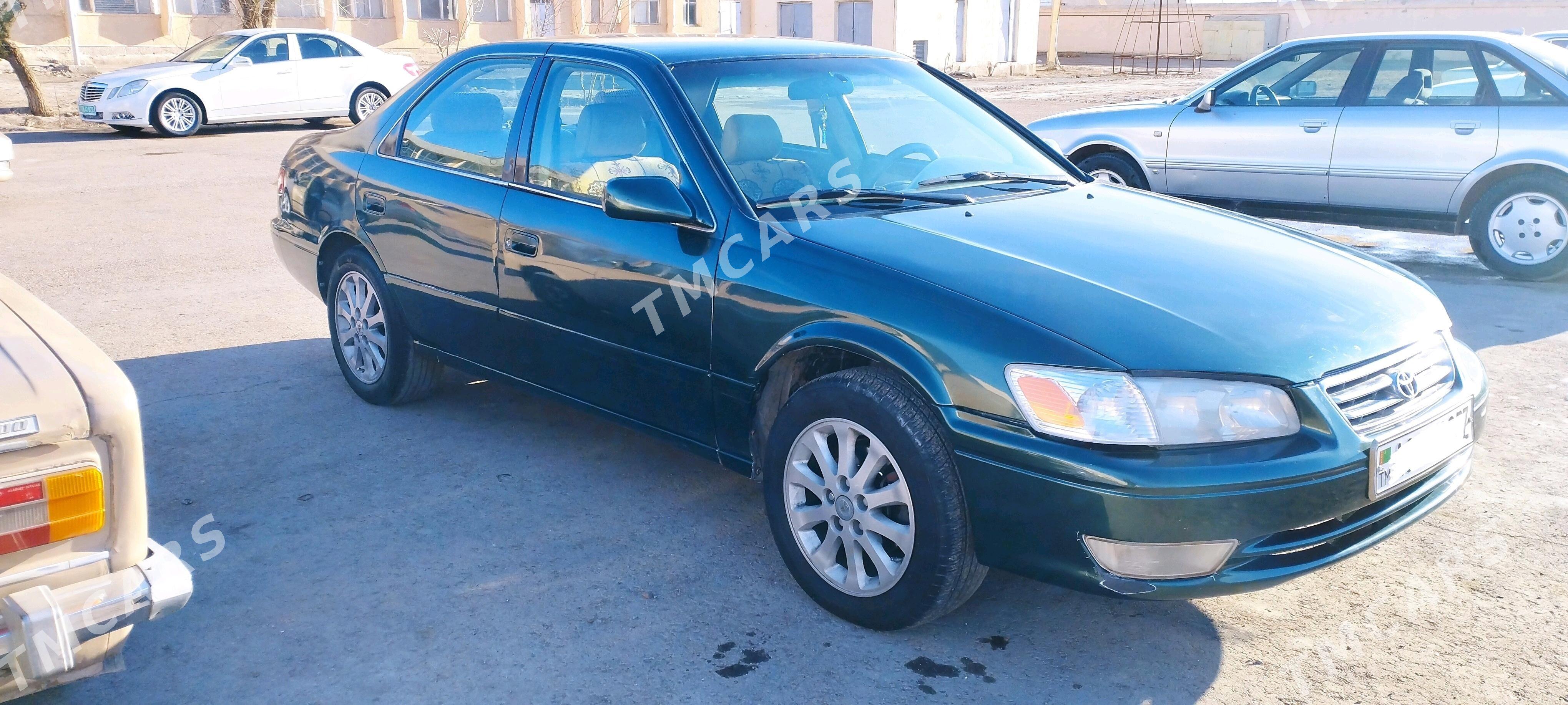 Toyota Camry 2001 - 130 000 TMT - Daşoguz - img 2