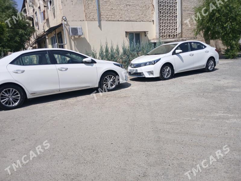Toyota Corolla 2015 - 254 000 TMT - 6 мкр - img 4