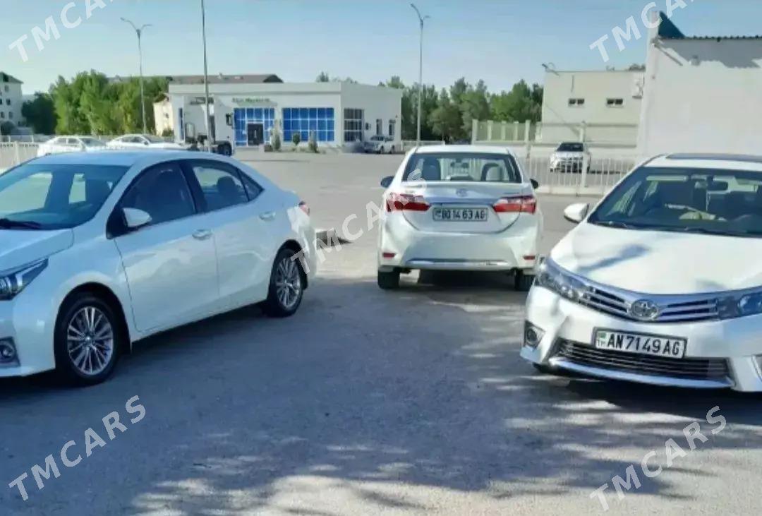 Toyota Corolla 2015 - 254 000 TMT - 6 мкр - img 5