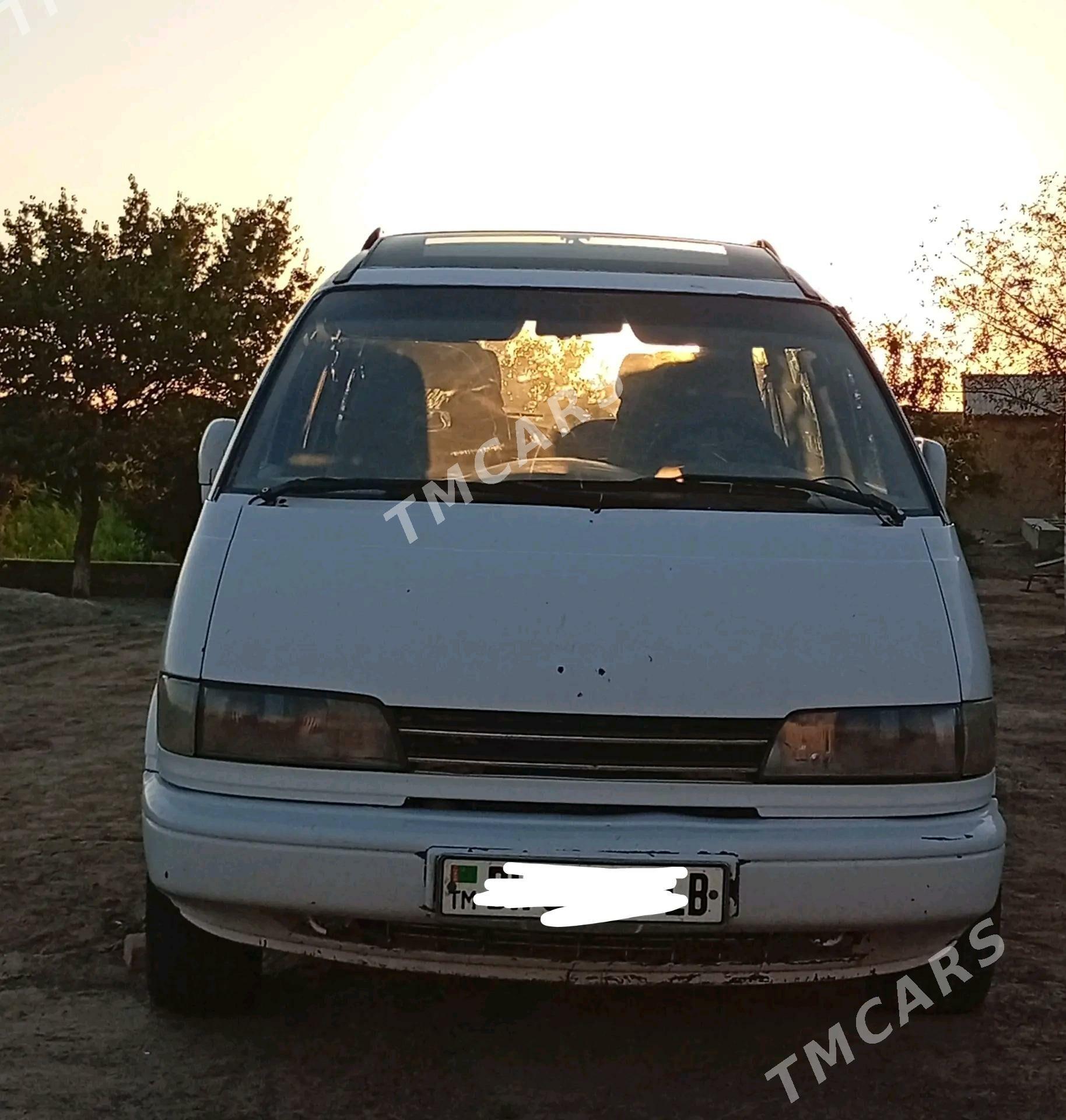 Toyota Previa 1993 - 60 000 TMT - Seýdi - img 4