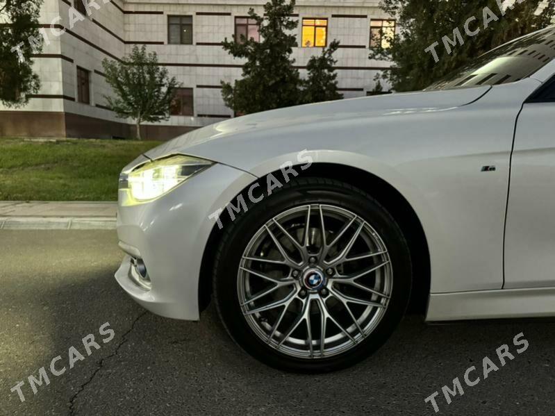 BMW 3 Series 2018 - 365 000 TMT - Aşgabat - img 3