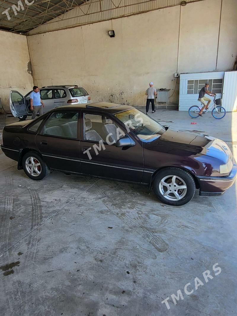 Opel Vectra 1991 - 35 000 TMT - Mary - img 4