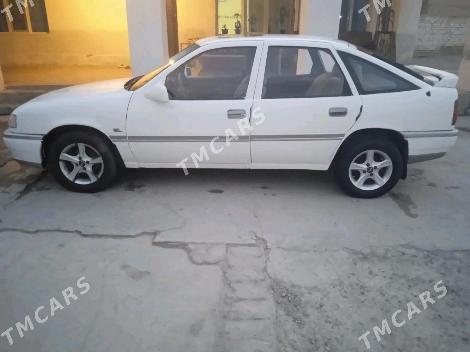 Opel Vectra 1991 - 32 000 TMT - Kaka - img 6
