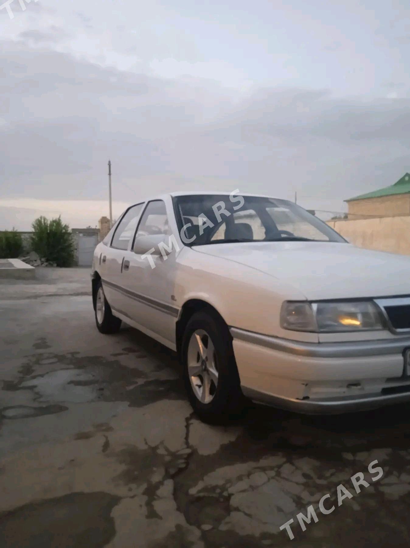 Opel Vectra 1991 - 32 000 TMT - Kaka - img 3