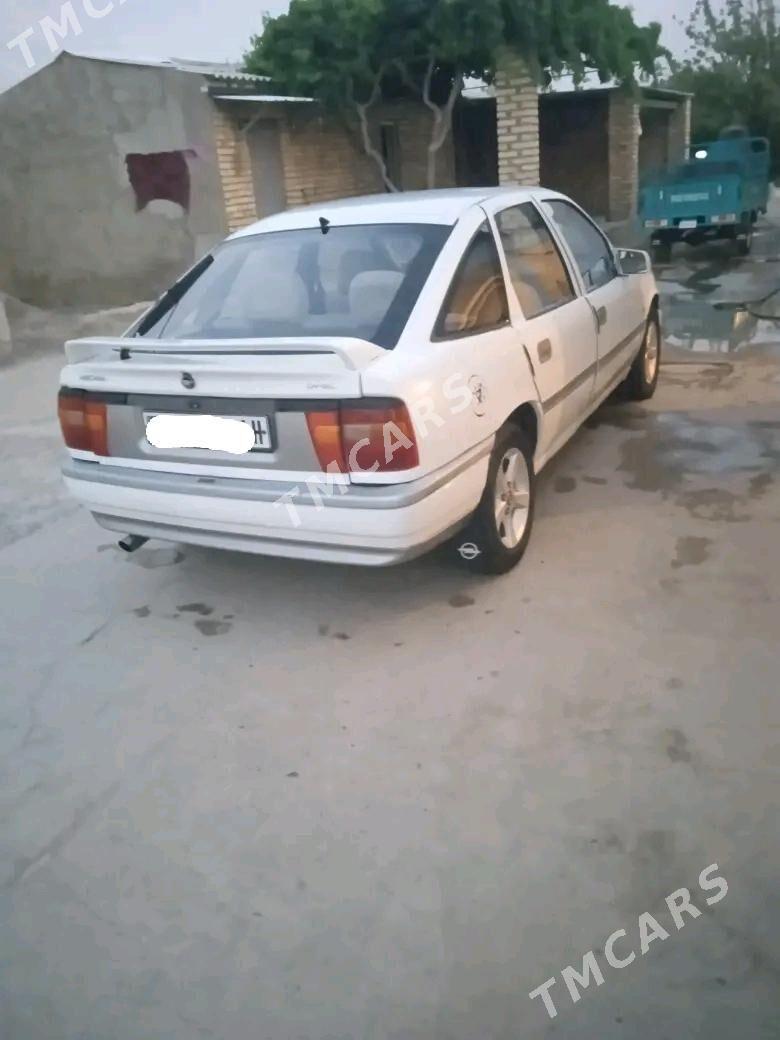 Opel Vectra 1991 - 32 000 TMT - Kaka - img 2