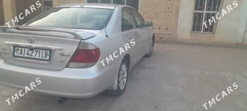 Toyota Camry 2003 - 160 000 TMT - Garabekewül - img 4