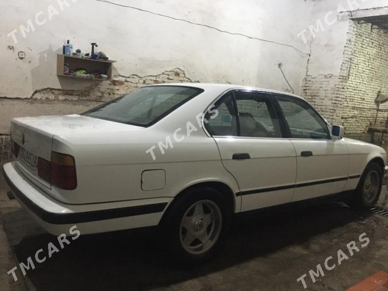 BMW 535 1989 - 40 000 TMT - Дянев - img 4