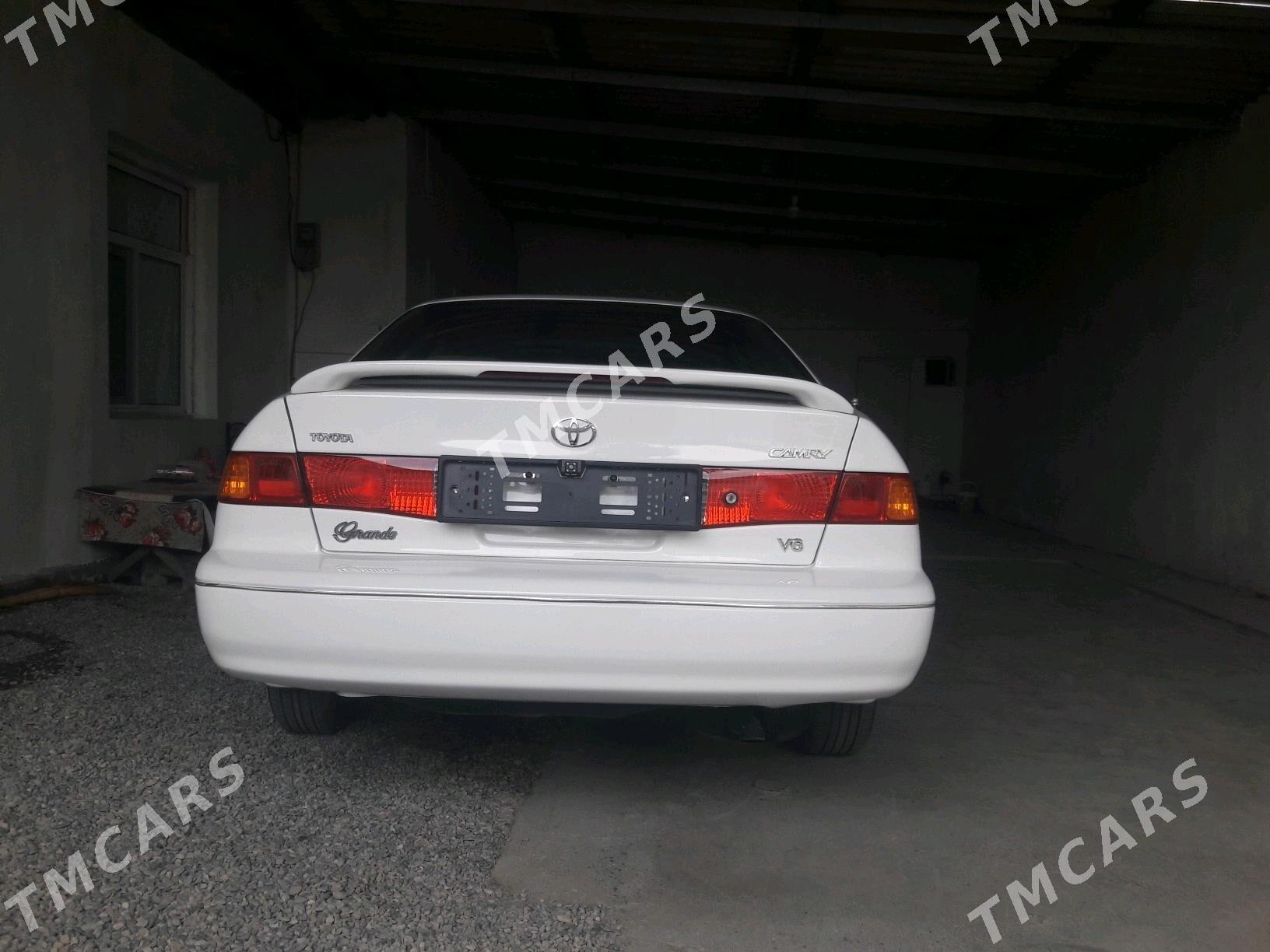 Toyota Camry 1998 - 142 000 TMT - Кака - img 7