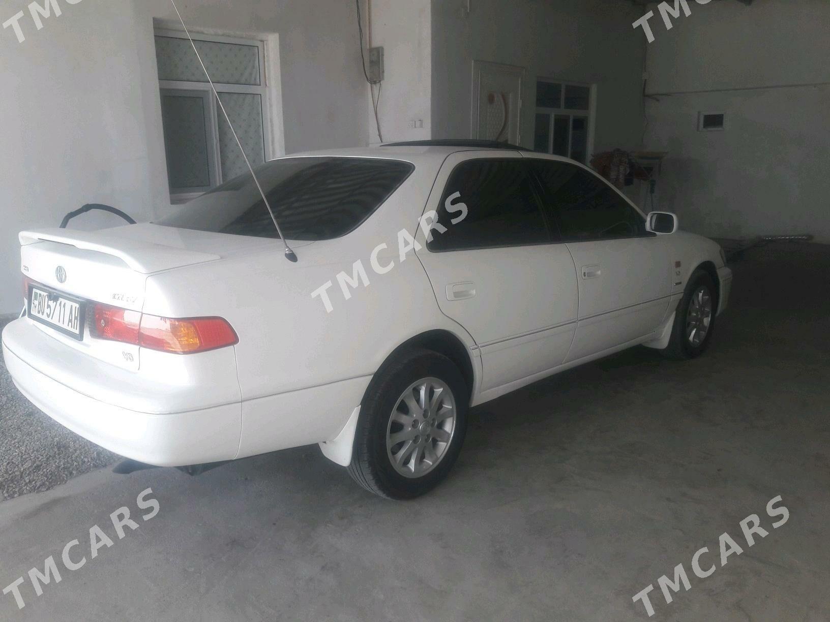 Toyota Camry 1998 - 142 000 TMT - Кака - img 3