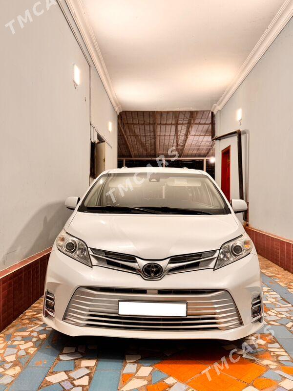 Toyota Sienna 2020 - 350 000 TMT - Türkmenabat - img 5