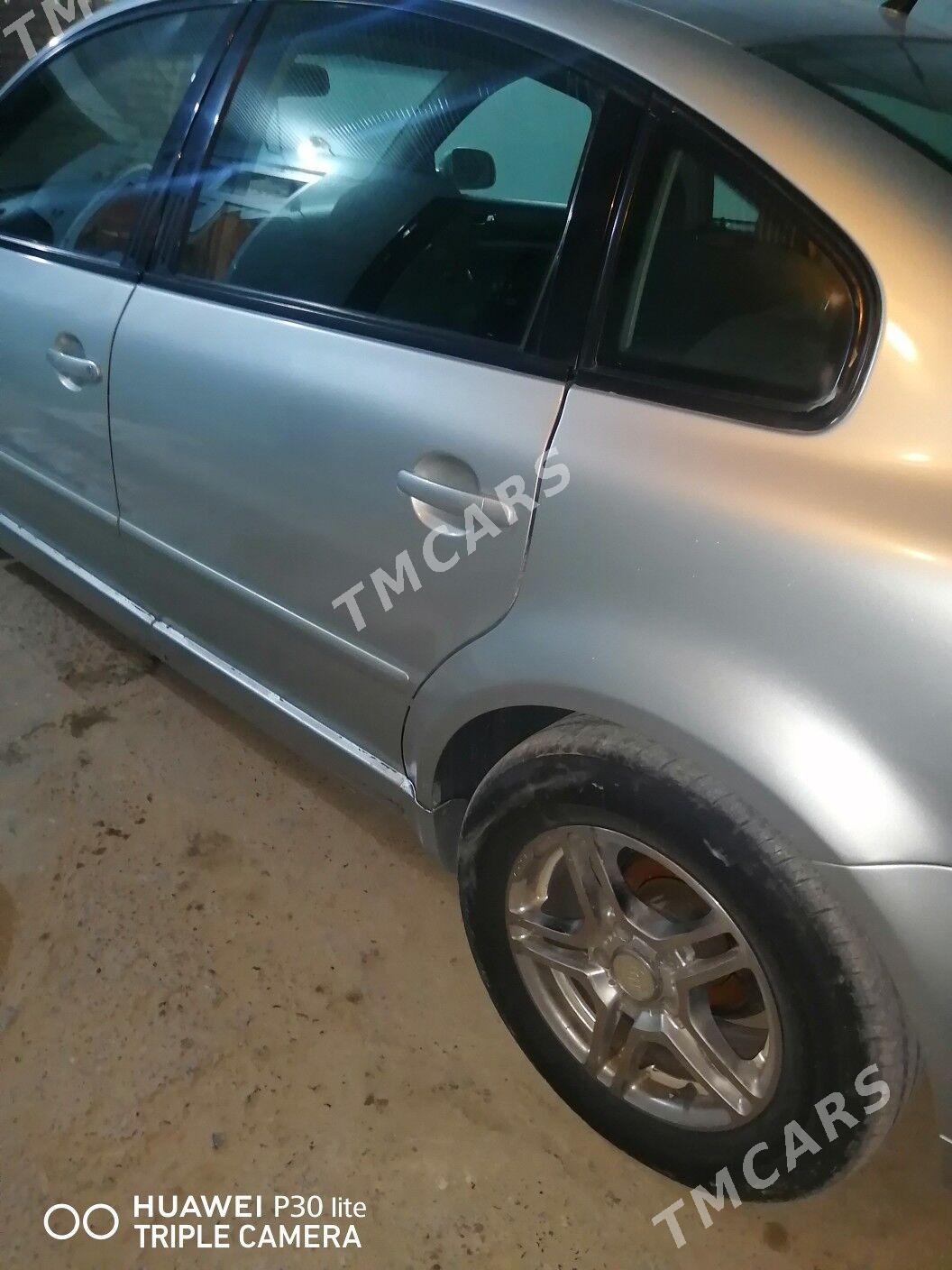 Volkswagen Passat 2003 - 55 000 TMT - Туркменабат - img 5