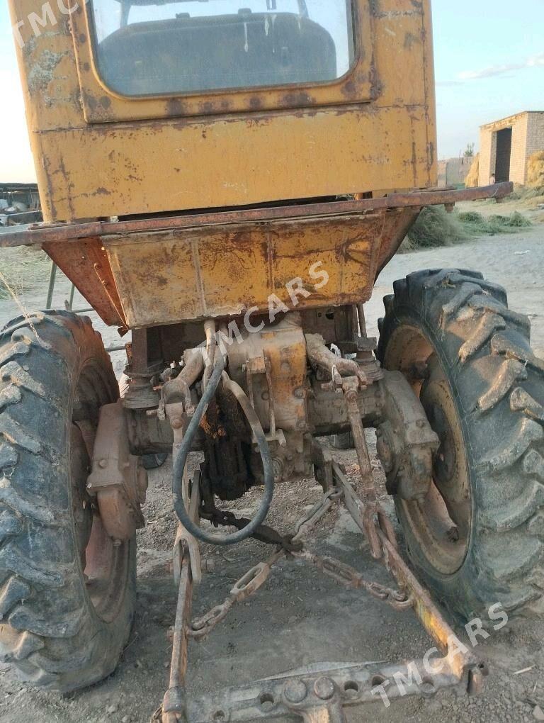 MTZ T-28 1980 - 25 000 TMT - Чарджоу - img 5
