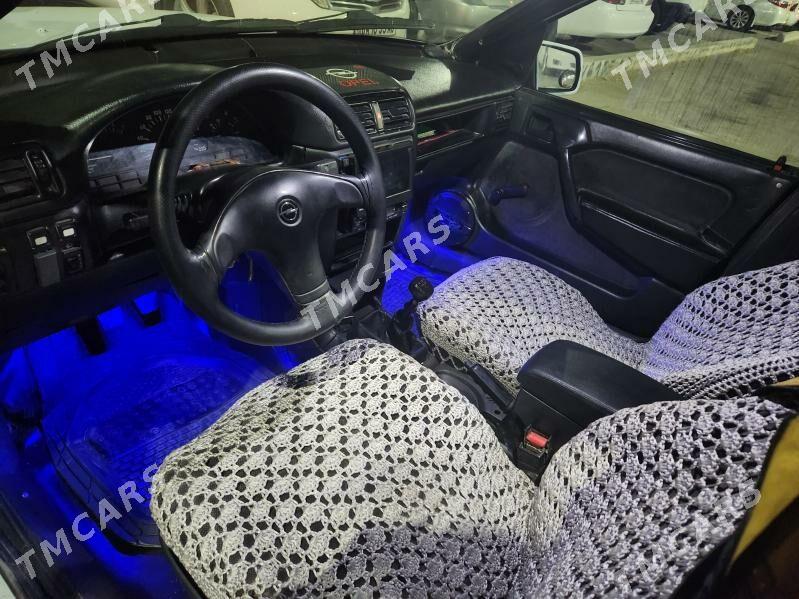 Opel Vectra 1992 - 33 000 TMT - 30 мкр - img 5