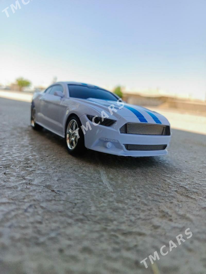 Mustang  Pultly masyn - Mary - img 2