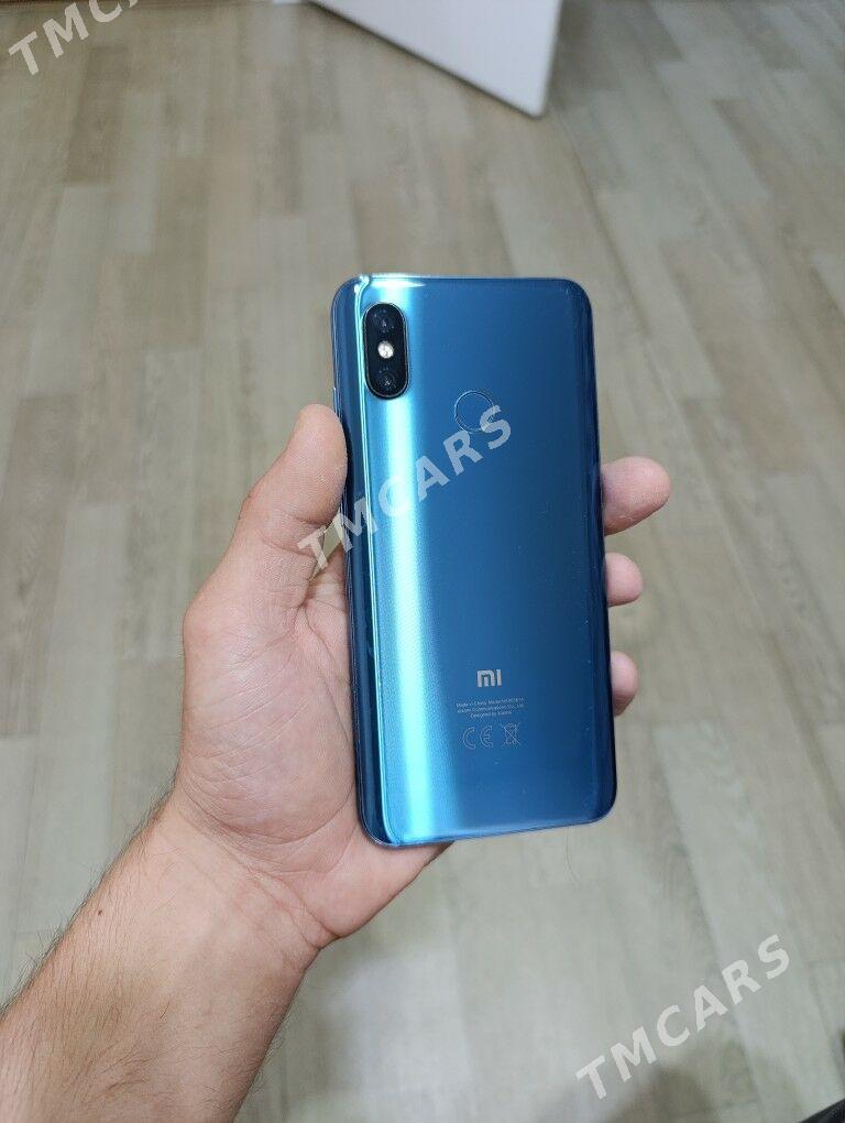 Xiaomi mi8 - 11 mkr - img 1