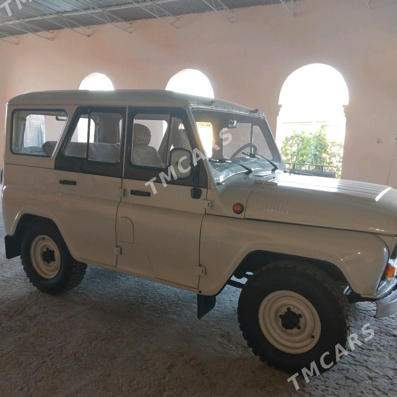 UAZ 469 2001 - 60 000 TMT - Чарджоу - img 6