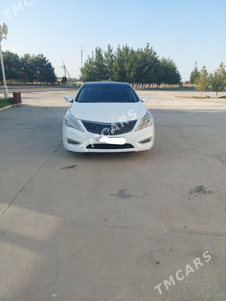 Hyundai Azera 2013 - 205 000 TMT - Türkmenabat - img 2