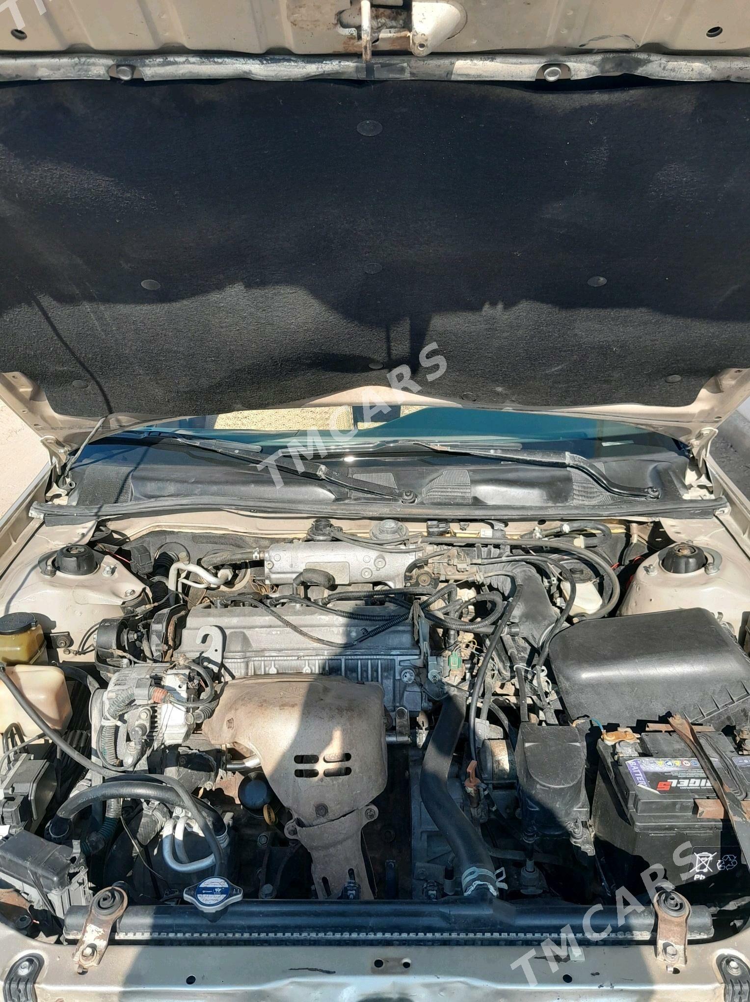 Toyota Camry 1997 - 118 000 TMT - Гурбансолтан Едже - img 4
