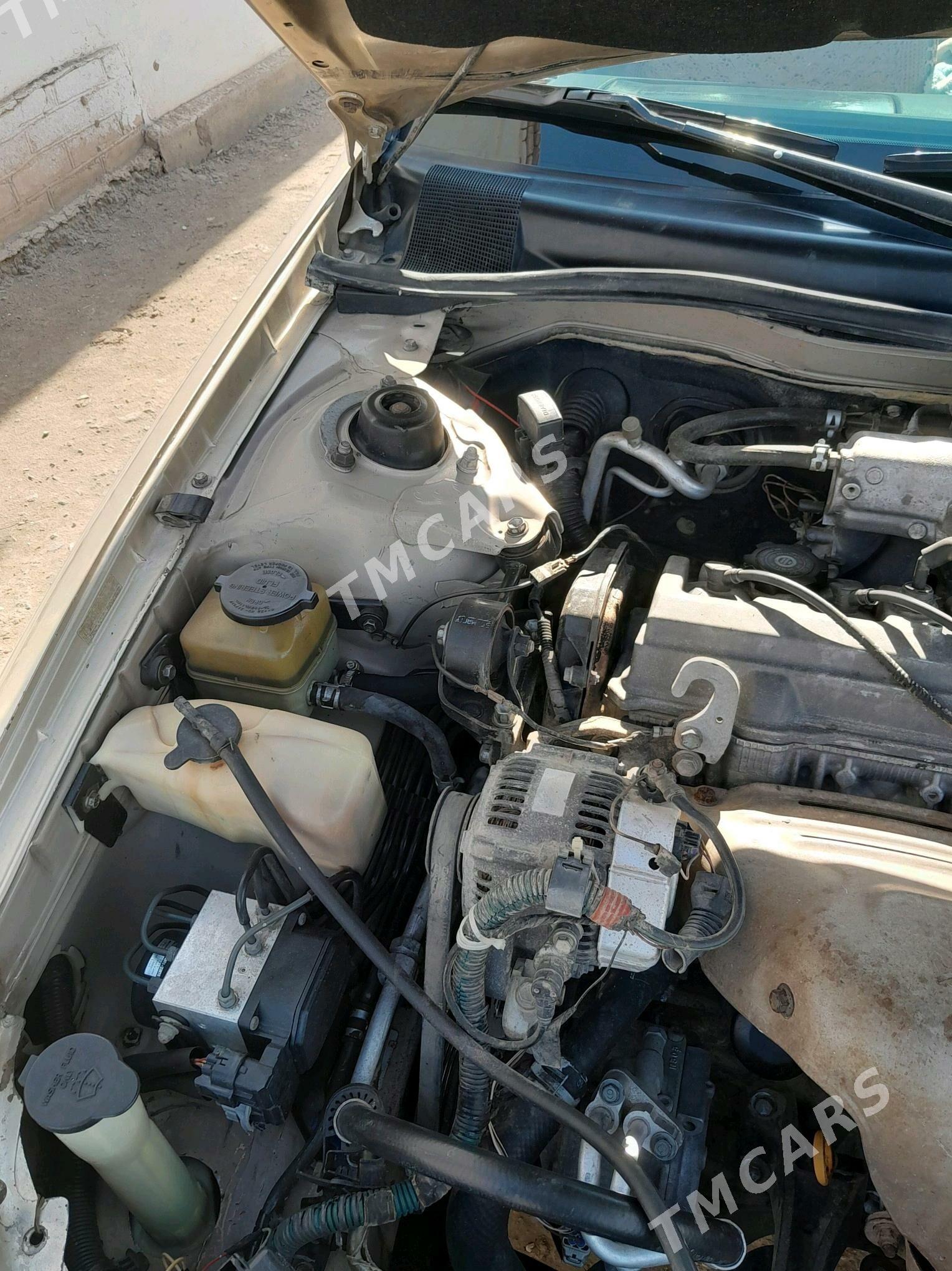 Toyota Camry 1997 - 118 000 TMT - Гурбансолтан Едже - img 3