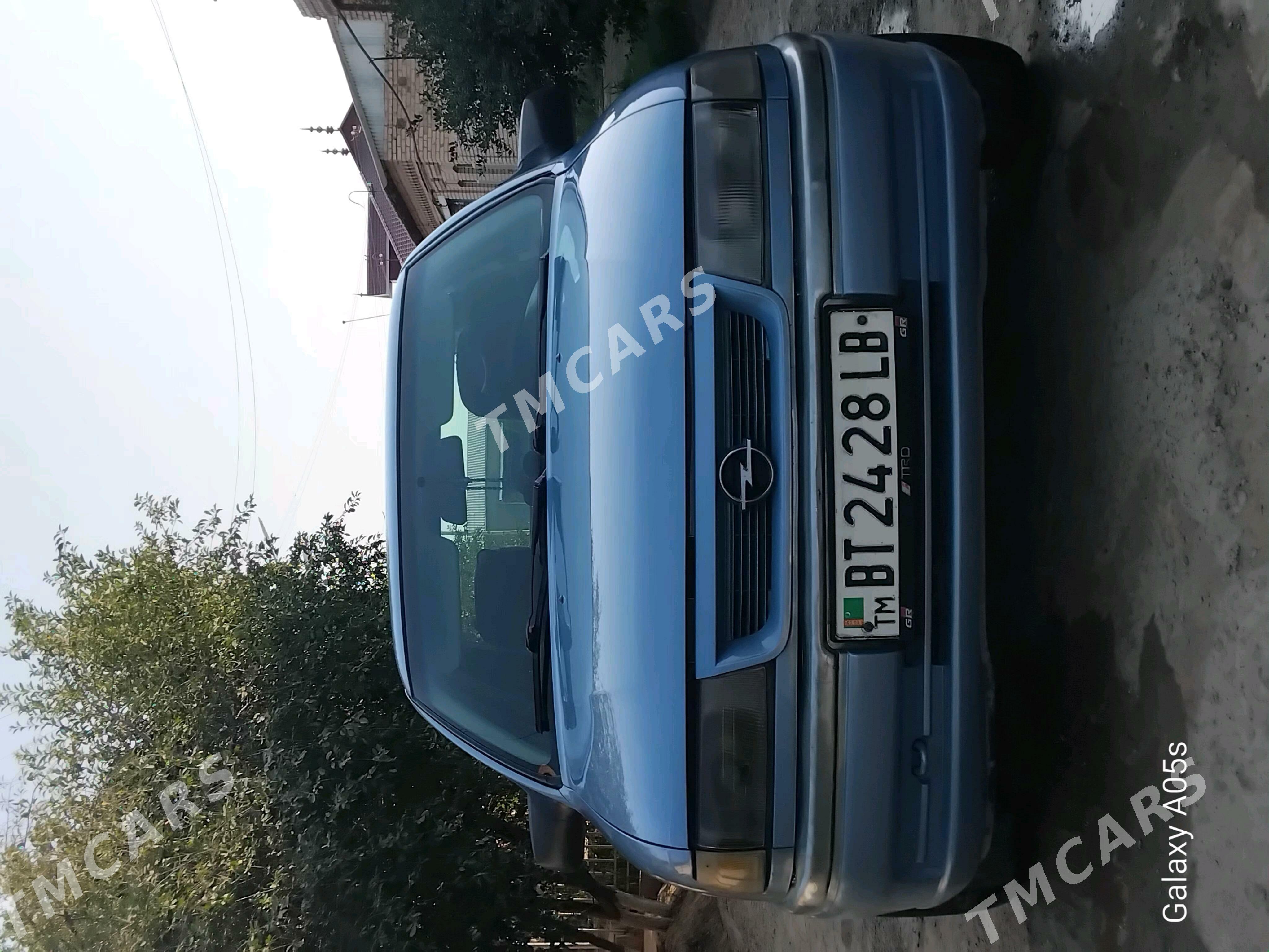 Opel Vectra 1993 - 45 000 TMT - Чарджоу - img 5