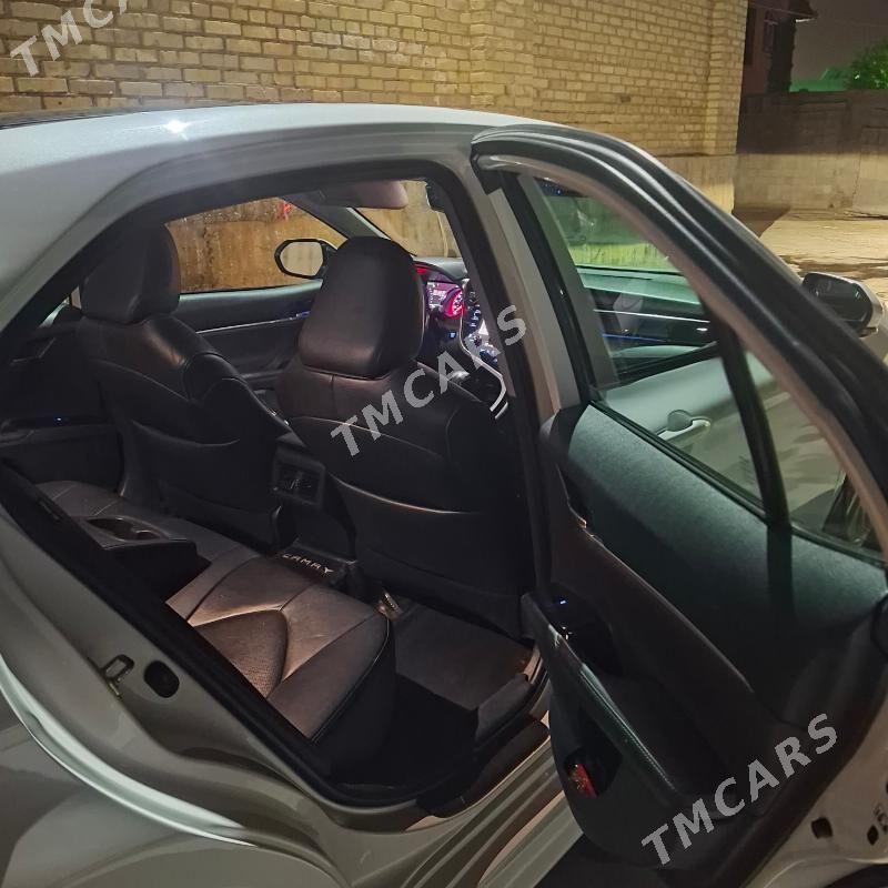 Toyota Camry 2019 - 380 000 TMT - Aşgabat - img 7