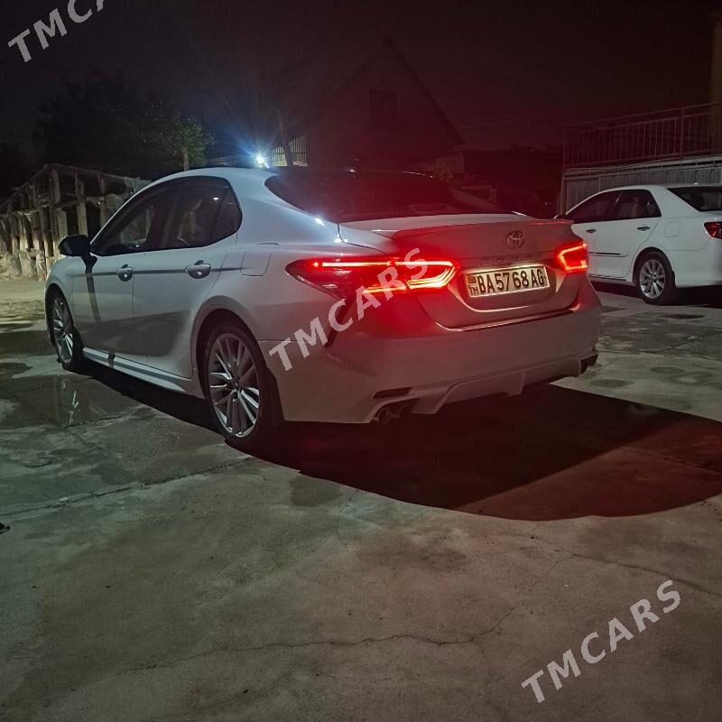 Toyota Camry 2019 - 380 000 TMT - Aşgabat - img 6