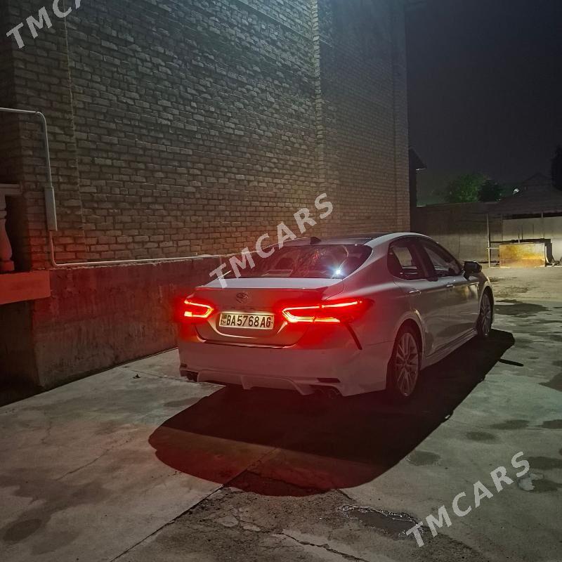 Toyota Camry 2019 - 380 000 TMT - Aşgabat - img 4