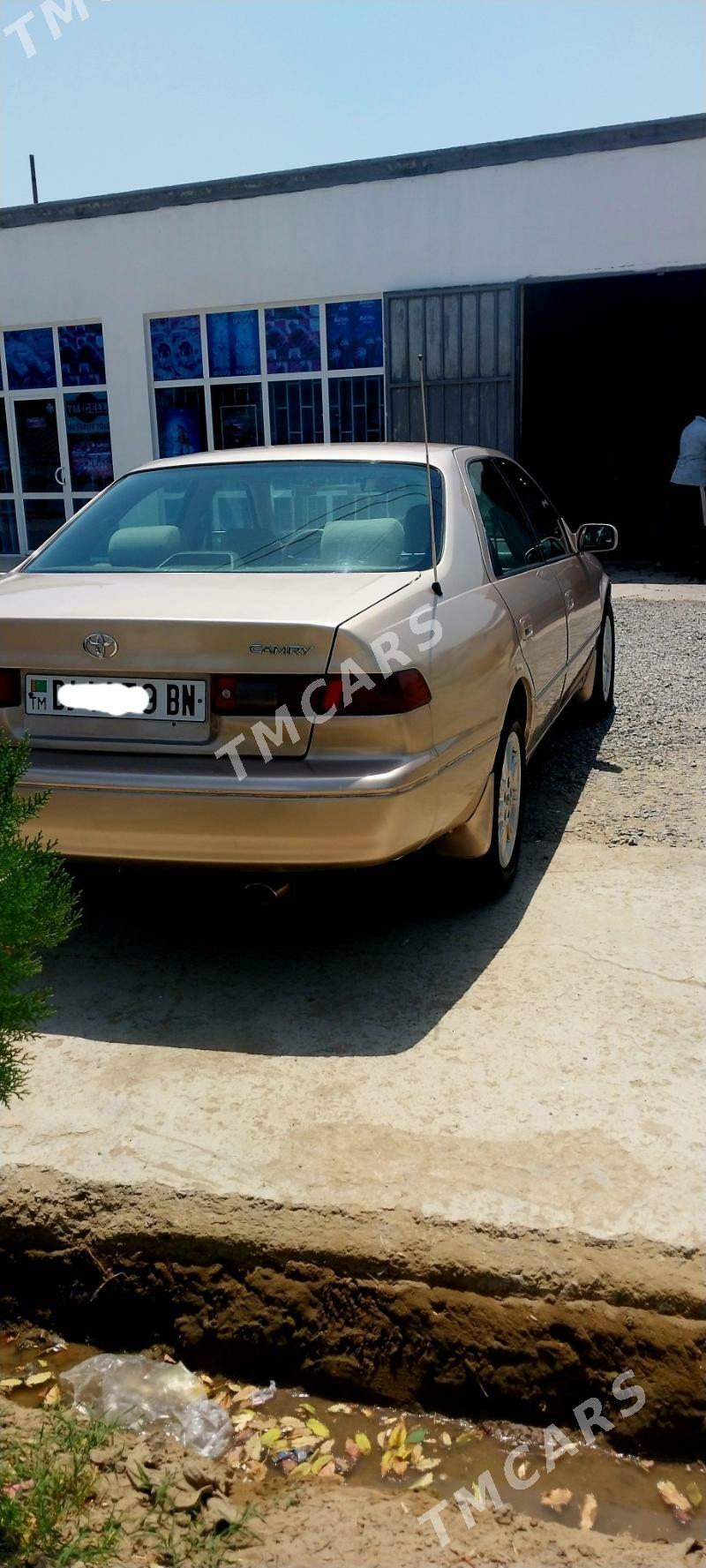 Toyota Camry 1999 - 120 000 TMT - Bereket - img 3