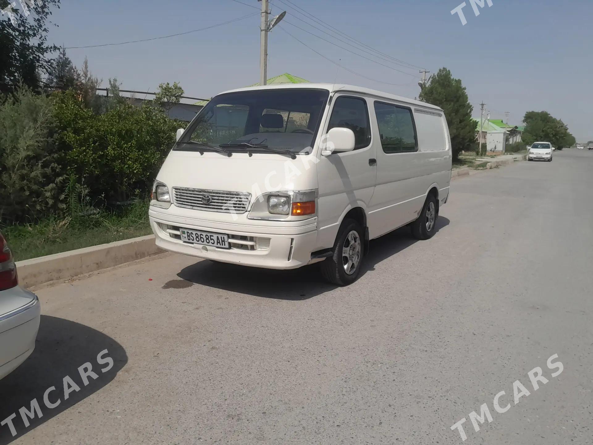 Toyota Hiace 2004 - 110 000 TMT - Aşgabat - img 2