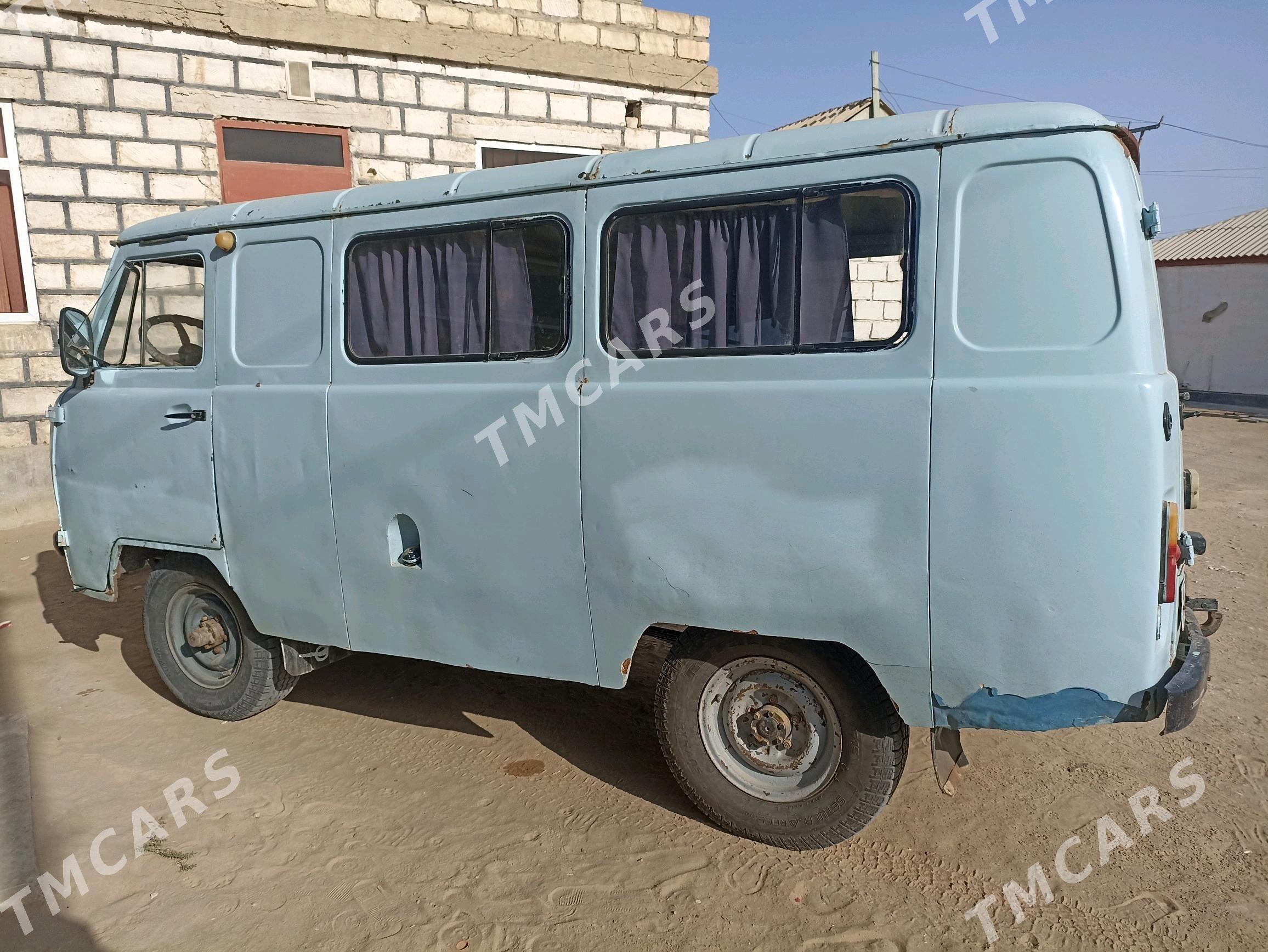 UAZ 452 1999 - 23 000 TMT - Esenguly - img 2