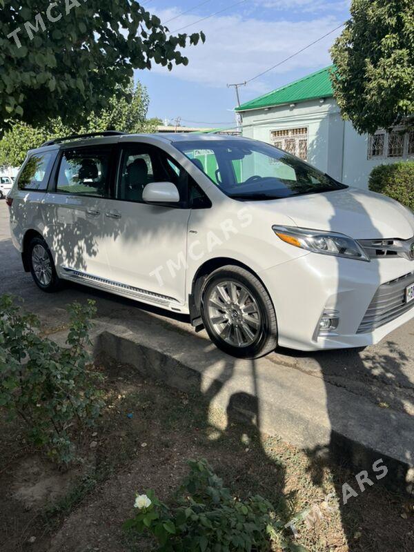 Toyota Sienna 2020 - 470 000 TMT - Aşgabat - img 3